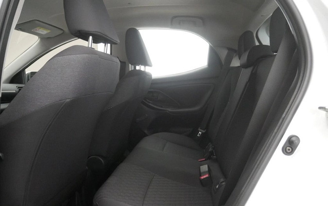 Toyota Yaris cena 61899 przebieg: 84655, rok produkcji 2021 z Trzcianka małe 154